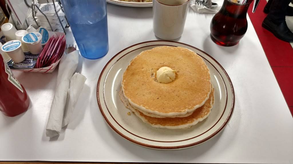 Swifts Breakfast House | restaurant | 930 Santa Fe Dr, Denver, CO 80204, USA | 3036239743 OR +1 303-623-9743