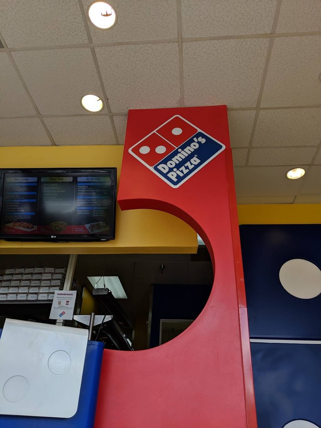 Dominos Pizza | meal delivery | 83 W Plumb Lane, Lakeside Dr, Reno, NV 89509, USA | 7753238080 OR +1 775-323-8080