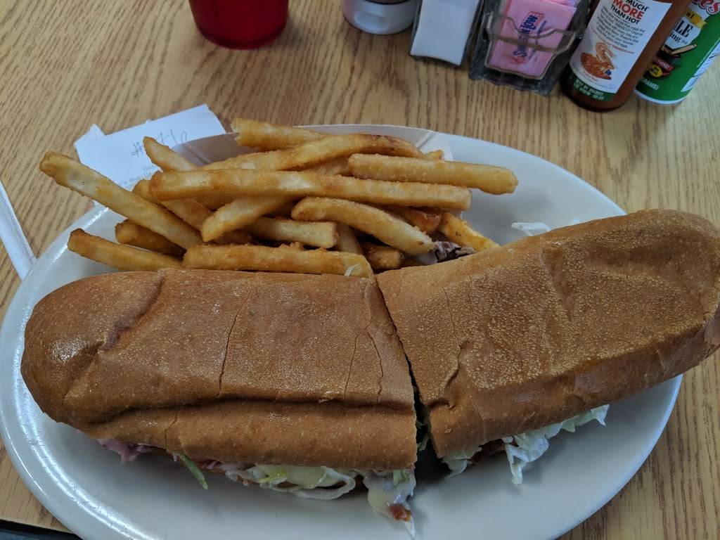 Roccos New Orleans Style PO | restaurant | 3358 Drusilla Ln # 2, Baton Rouge, LA 70809, USA | 2252481999 OR +1 225-248-1999