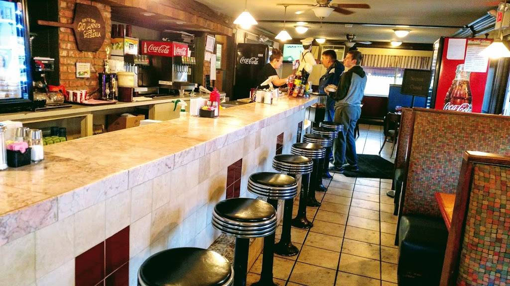Giovannis cafe and pizzeria | restaurant | 1306 Reading Ave, Boyertown, PA 19512, USA | 6103674825 OR +1 610-367-4825