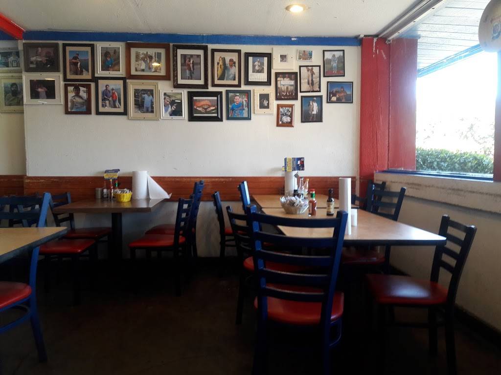 Big Shucks | restaurant | 6232 E Mockingbird Ln, Dallas, TX 75214, USA | 2148876353 OR +1 214-887-6353