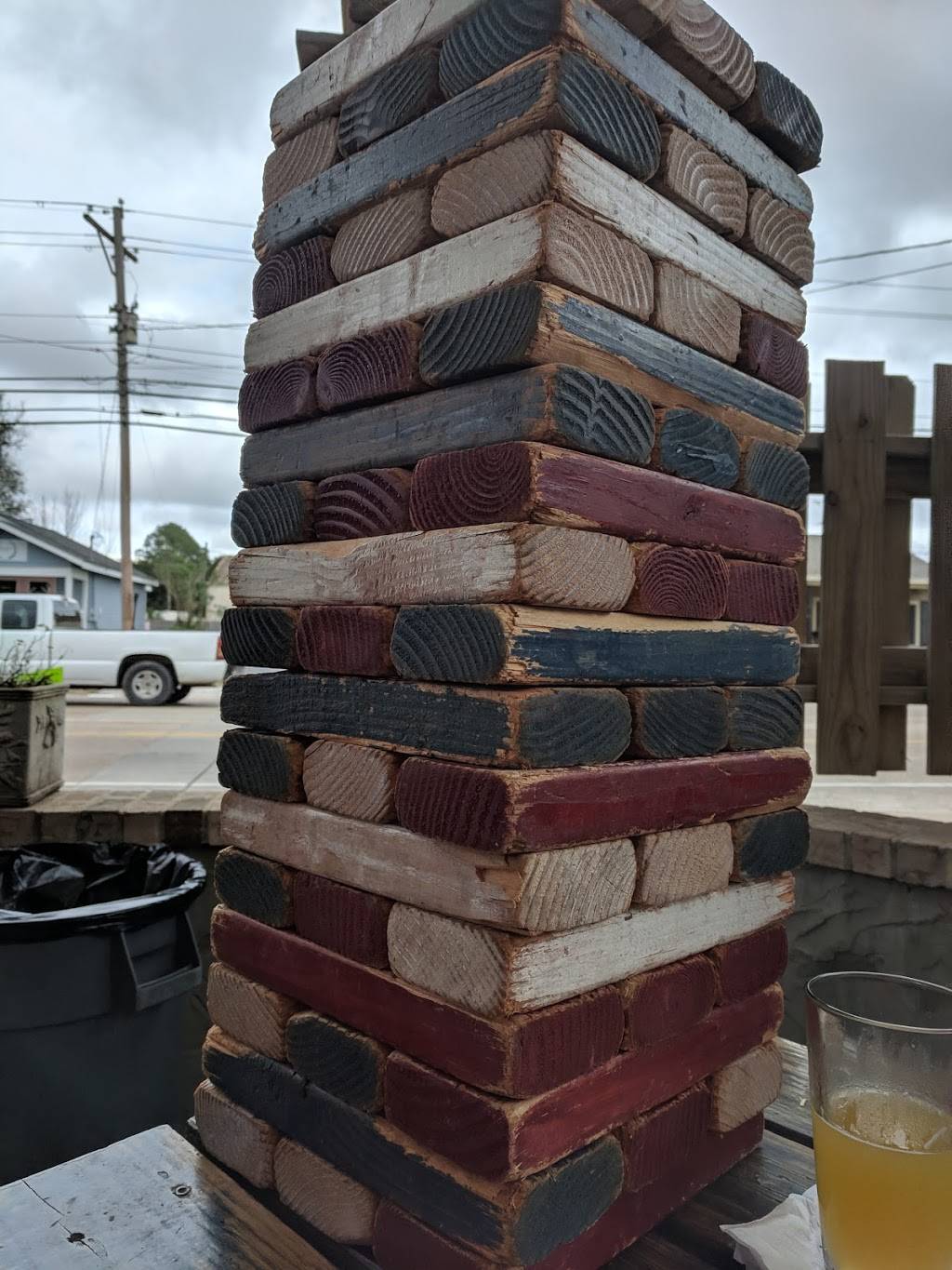 Legends Bertrand | restaurant | 215 Bertrand St, Lafayette, LA 70503, USA | 3372378765 OR +1 337-237-8765