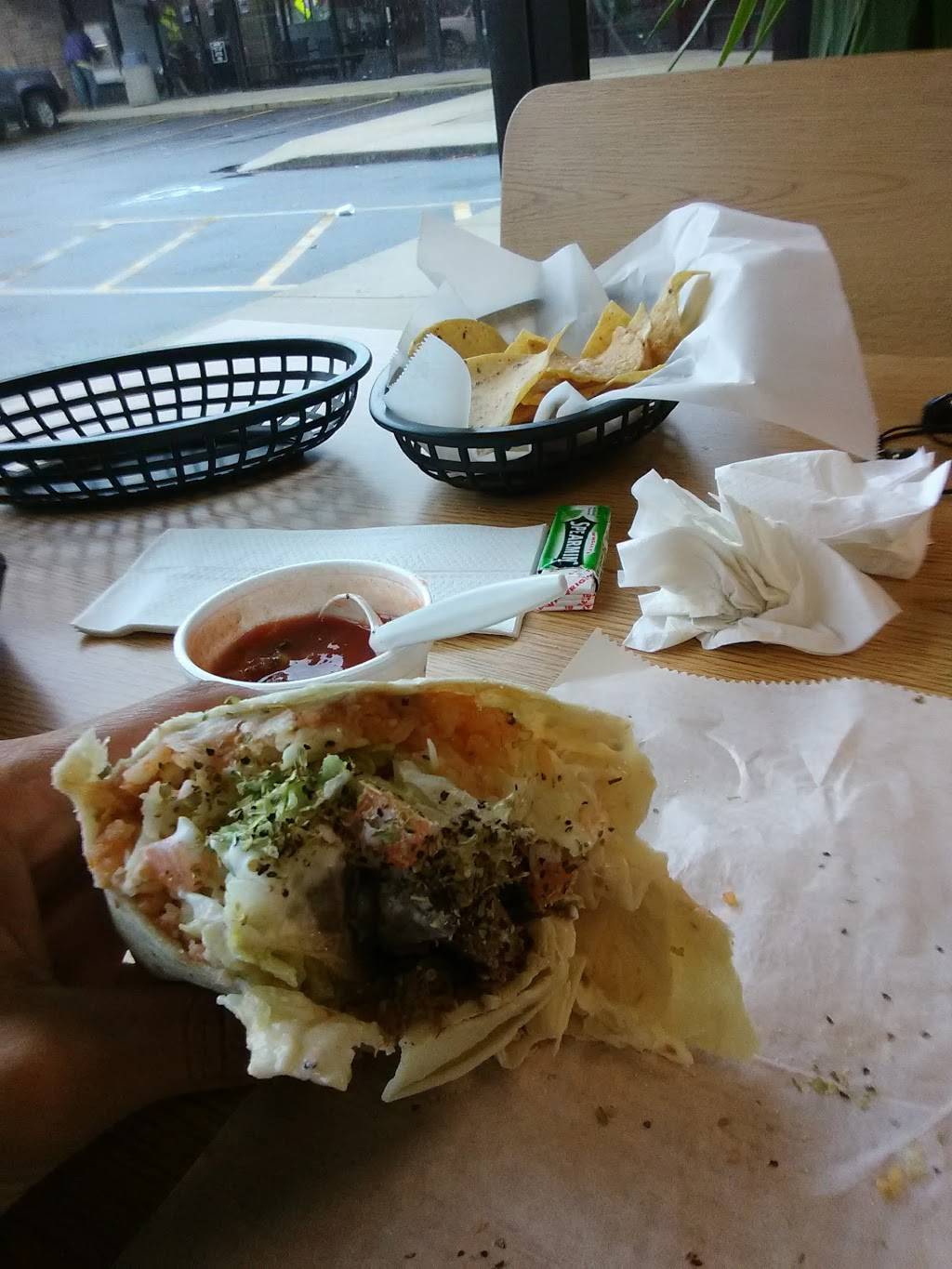 Hernandez Burrito Station | restaurant | 1832, 2750 W 111th St, Chicago, IL 60655, USA | 7738818479 OR +1 773-881-8479