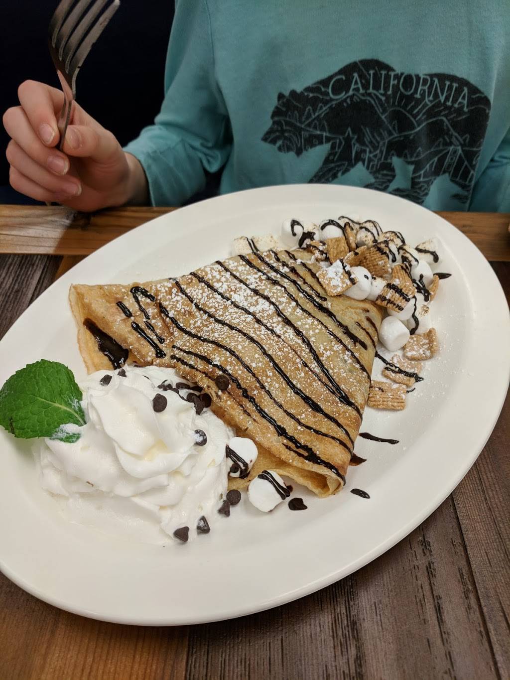 Breakn Eggs Express | restaurant | 1280 Sweet Home Rd #104, Buffalo, NY 14228, USA | 7166886068 OR +1 716-688-6068