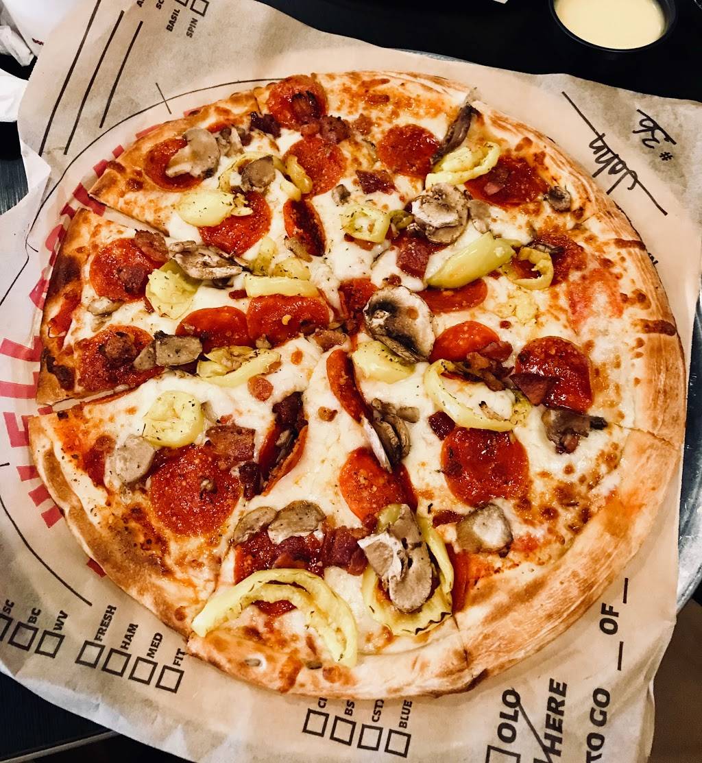 Rapid Fired Pizza | restaurant | 852 S Main St, Bowling Green, OH 43402, USA | 4198064415 OR +1 419-806-4415