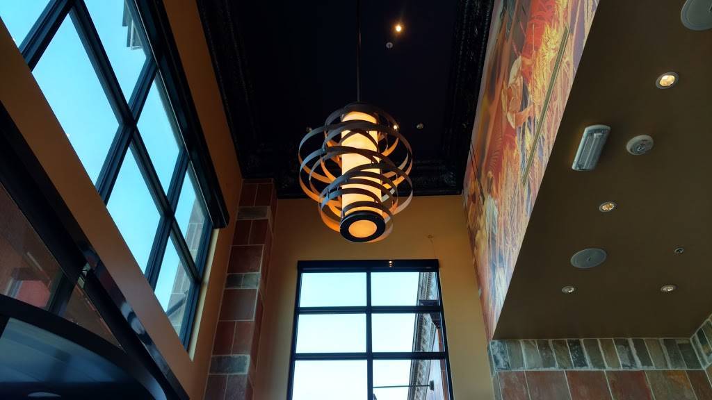 BJs Restaurant & Brewhouse | restaurant | 5510 E Broadway Blvd, Tucson, AZ 85711, USA | 5205120330 OR +1 520-512-0330