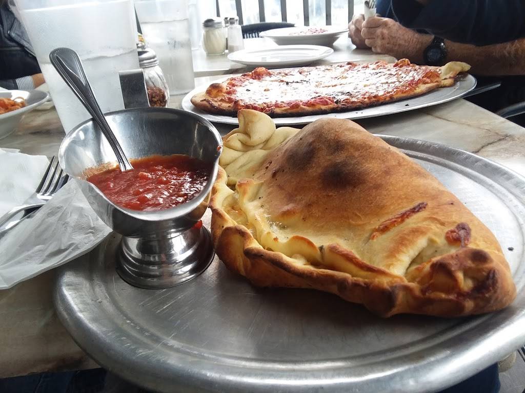 Pizza Napoli Inc | restaurant | 667 Main St, Ogunquit, ME 03907, USA | 2076460303 OR +1 207-646-0303