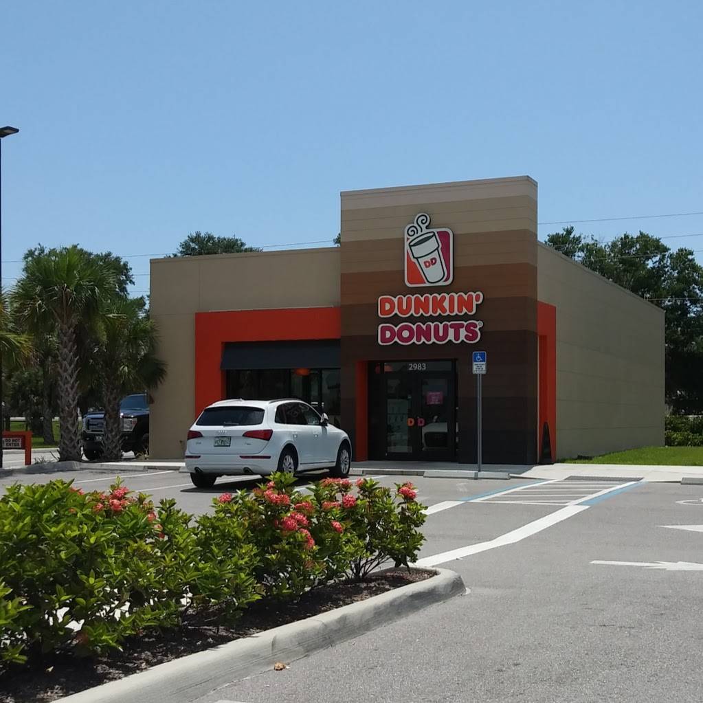 Dunkin | bakery | 2983 Executive Dr, Venice, FL 34292, USA | 9413753771 OR +1 941-375-3771