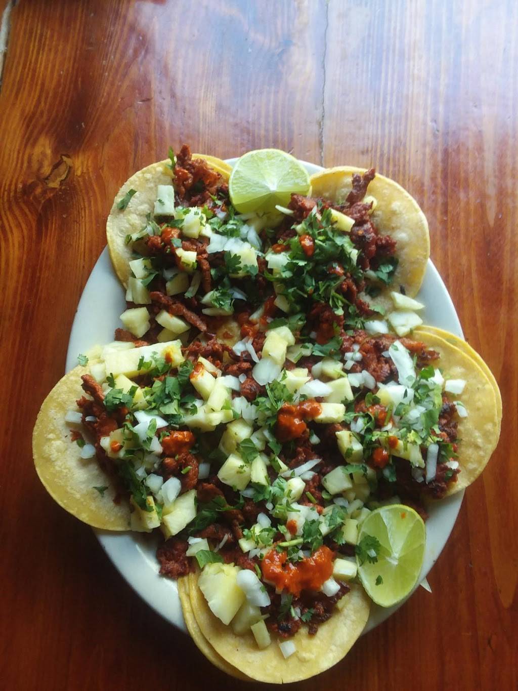 El Charro T Mexican Restaurant | restaurant | 3015 US-290, Brenham, TX 77833, USA | 9793379515 OR +1 979-337-9515