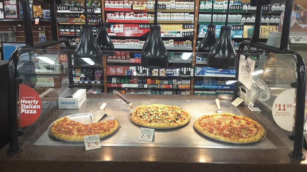 Pilot Travel Center | restaurant | 1522 W Market St, Bloomington, IL 61701, USA | 3098277867 OR +1 309-827-7867