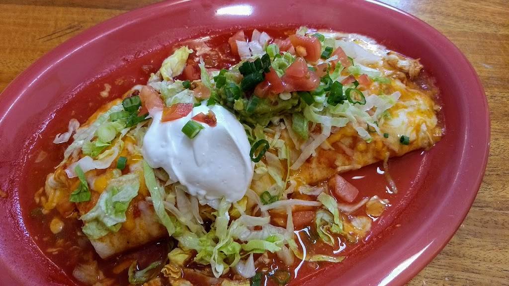 Camino Real Mexican Restaurant | meal takeaway | 16 Crow St, Berryville, VA 22611, USA | 5409554730 OR +1 540-955-4730