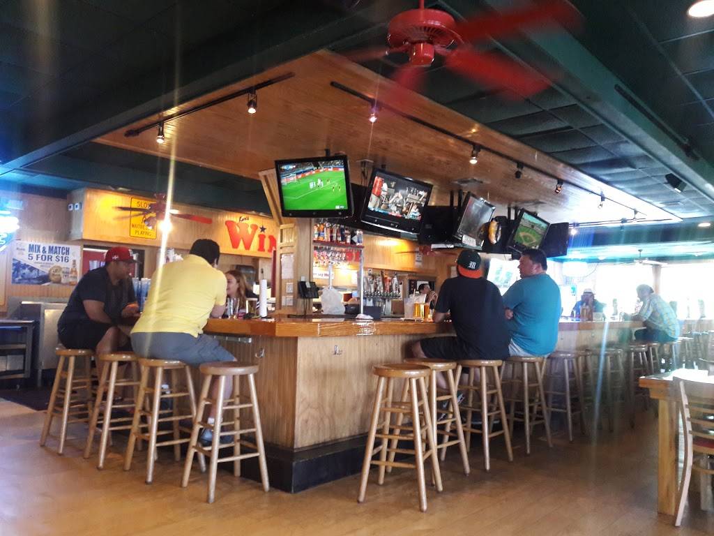 The WingHouse of Tampa | restaurant | 8001 W Hillsborough Ave, Tampa, FL 33615, USA | 8138069464 OR +1 813-806-9464