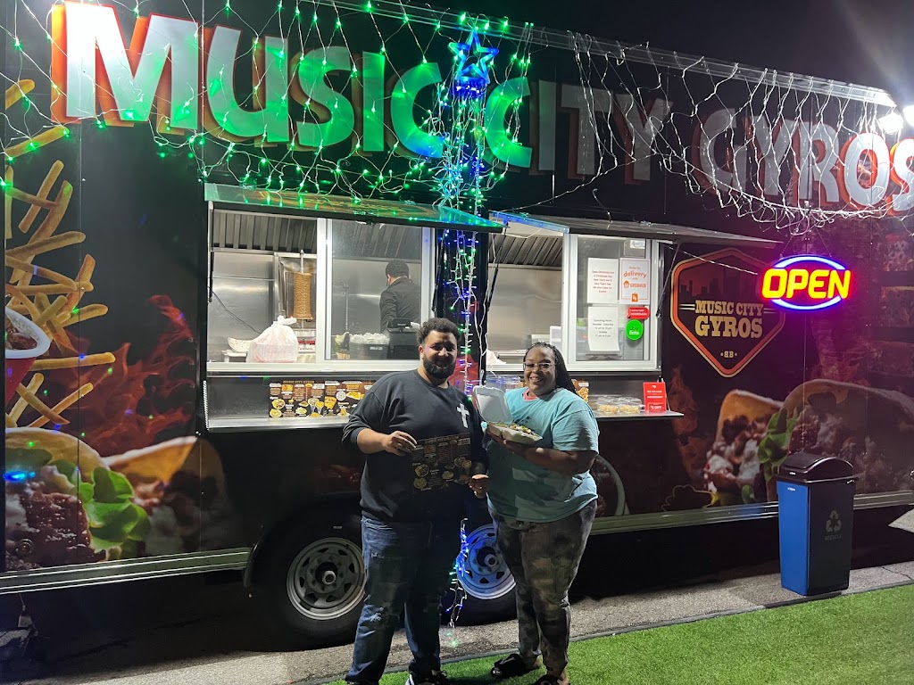 Music city gyro | restaurant | 3425 Fort Campbell Blvd, Clarksville, TN 37042, USA | 6154487842 OR +1 615-448-7842