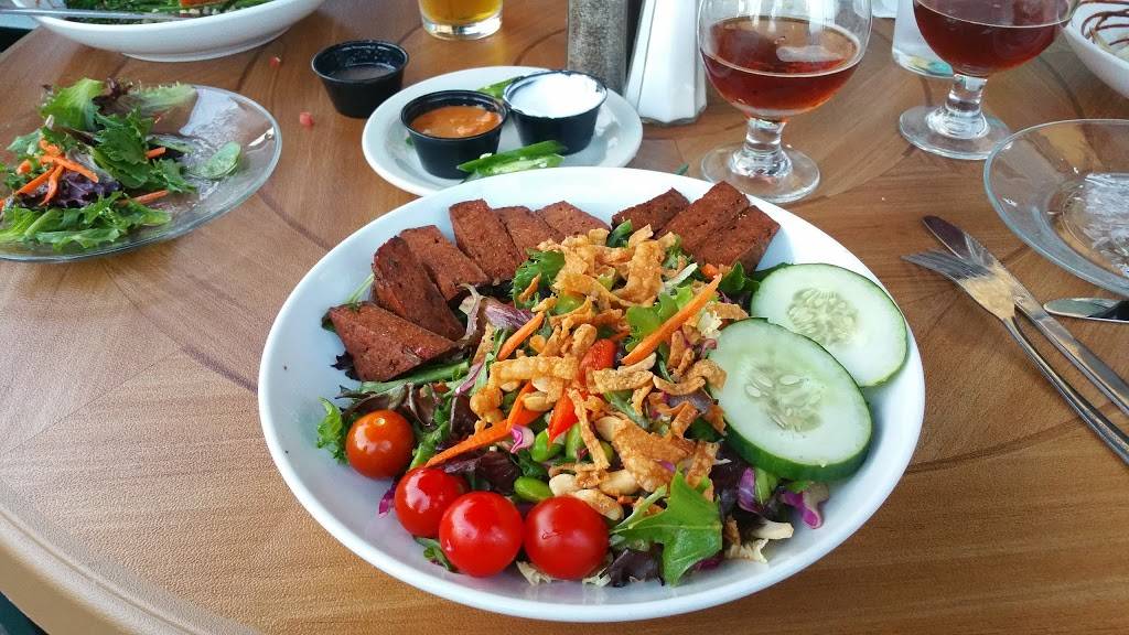 Upland Brewing Co | restaurant | 350 W 11th St, Bloomington, IN 47404, USA | 8123362337 OR +1 812-336-2337