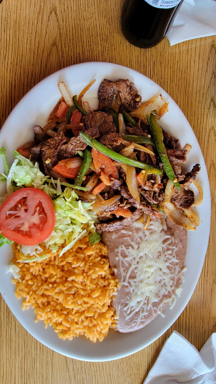 El Jacalito | restaurant | 3203 Atchison St, Riverbank, CA 95367, USA | 2095027575 OR +1 209-502-7575