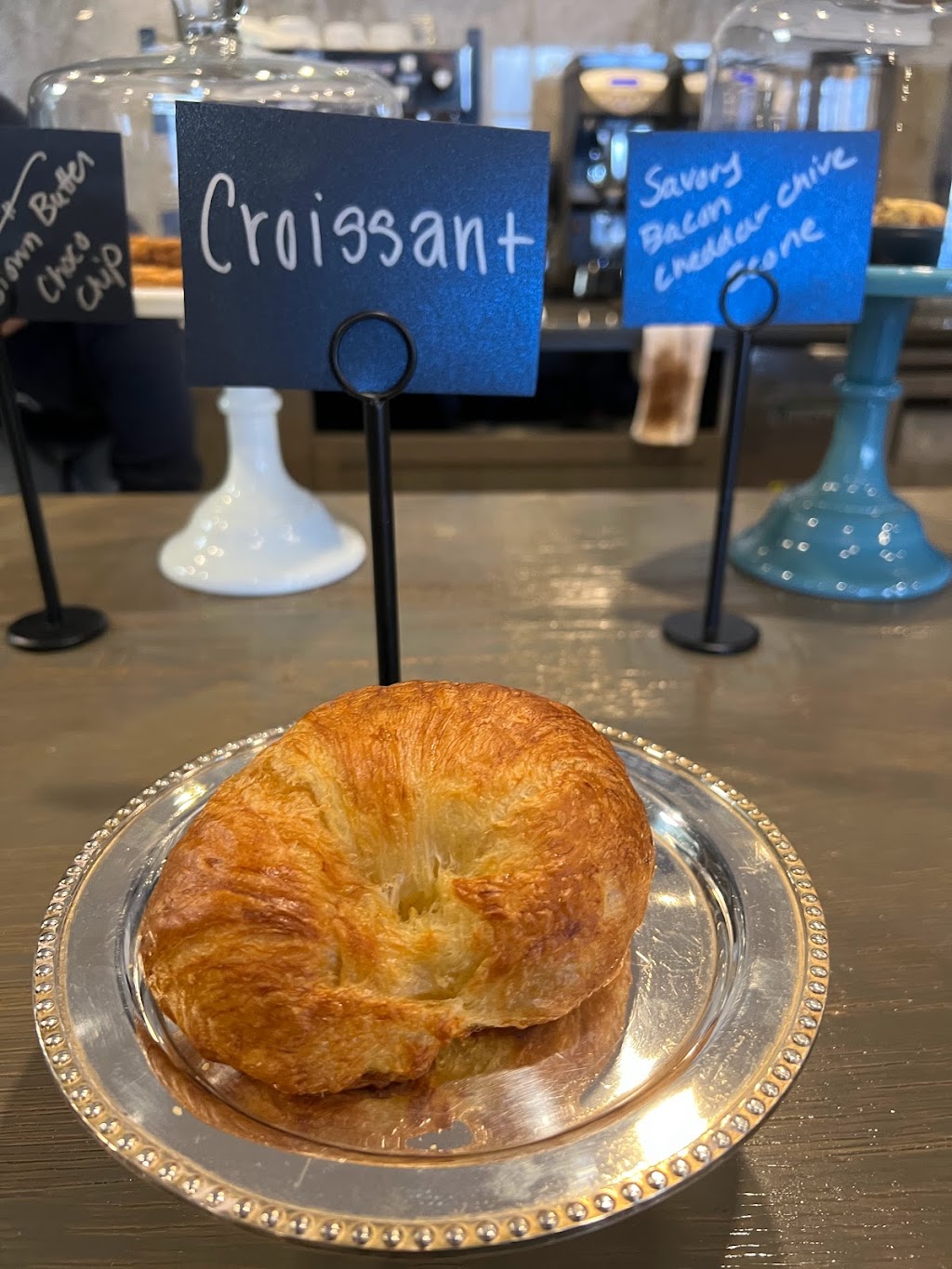 Heirloom | cafe | 31 Center St, Weston, MA 02493, USA | 7813731151 OR +1 781-373-1151