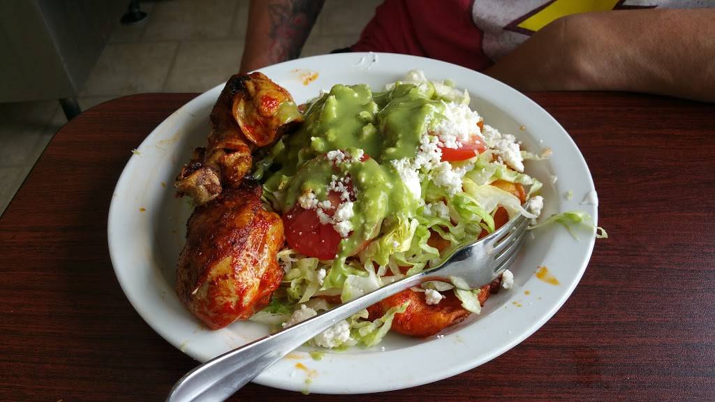 QMT Quiero Más Tacos | restaurant | 1110 W Anaheim St #3, Wilmington, CA 90744, USA | 4243766886 OR +1 424-376-6886