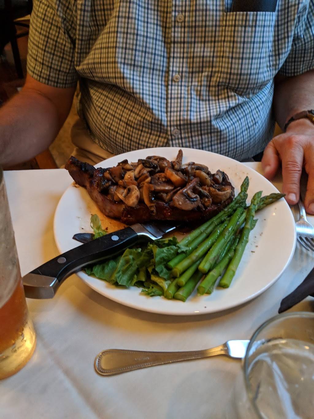 Hart Mansion Restaurant | restaurant | 411 N Main St, Minerva, OH 44657, USA | 3308684278 OR +1 330-868-4278