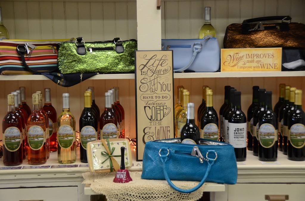 The Bread Basket | cafe | 113 E Main St, Manchester, IA 52057, USA | 5639274611 OR +1 563-927-4611