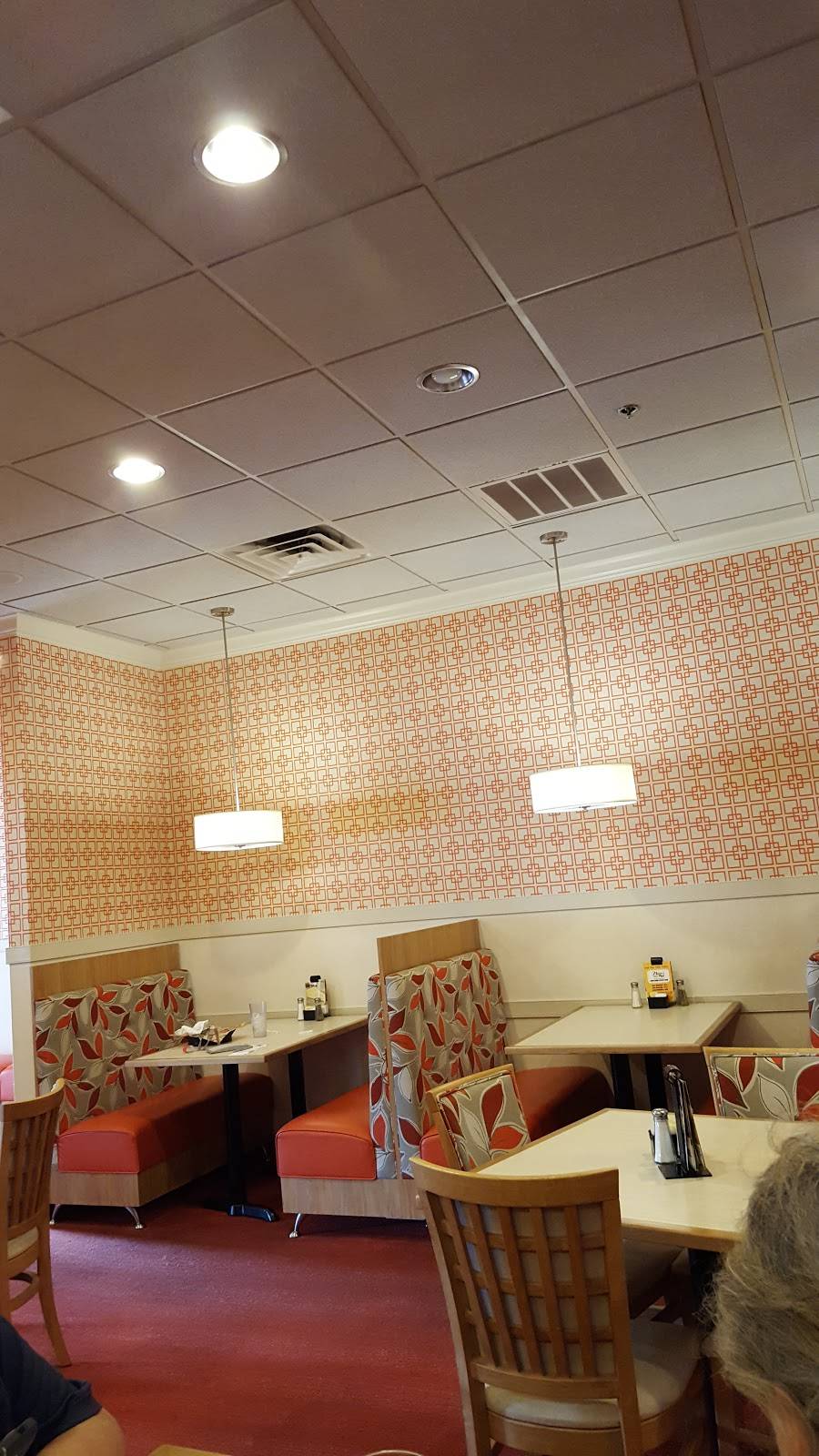 Ninos Pizza cuzinon | restaurant | 1663 Pulaski Hwy, Bear, DE 19701, USA | 3028343636 OR +1 302-834-3636