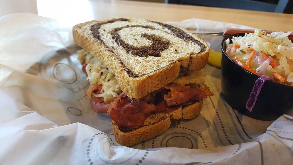 McCormicks Catering | meal takeaway | 2930 Plaza Dr, Springfield, IL 62704, USA | 2177931183 OR +1 217-793-1183