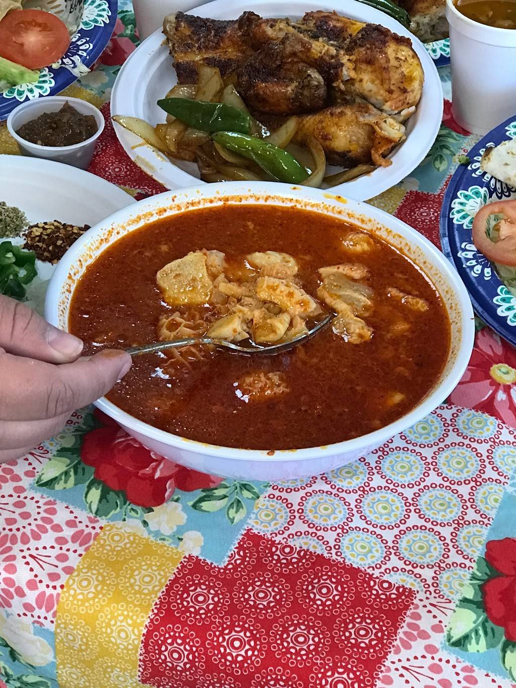 La Pullita Pollos | restaurant | 2319 W Walnut St, Garland, TX 75042, USA | 4695735174 OR +1 469-573-5174