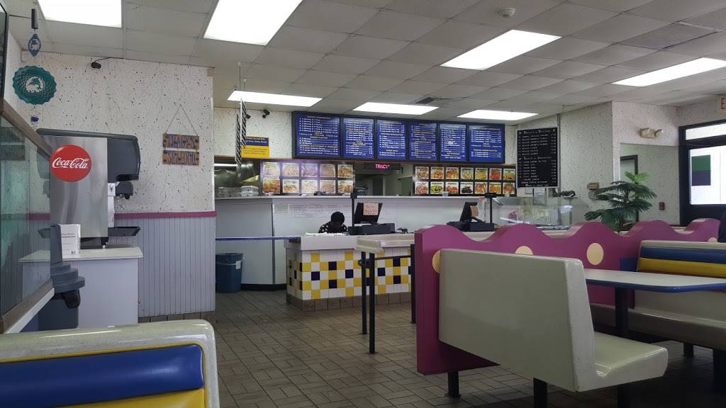 Tracys Seafood Deli | restaurant | 1201 Gulfway Dr, Port Arthur, TX 77640, USA | 4099852260 OR +1 409-985-2260