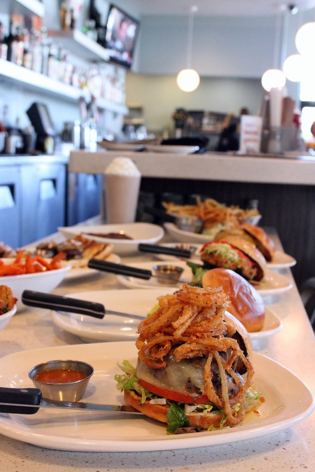 The Counter Walnut Creek | restaurant | 1699 N California Blvd, Walnut Creek, CA 94596, USA | 9259353795 OR +1 925-935-3795