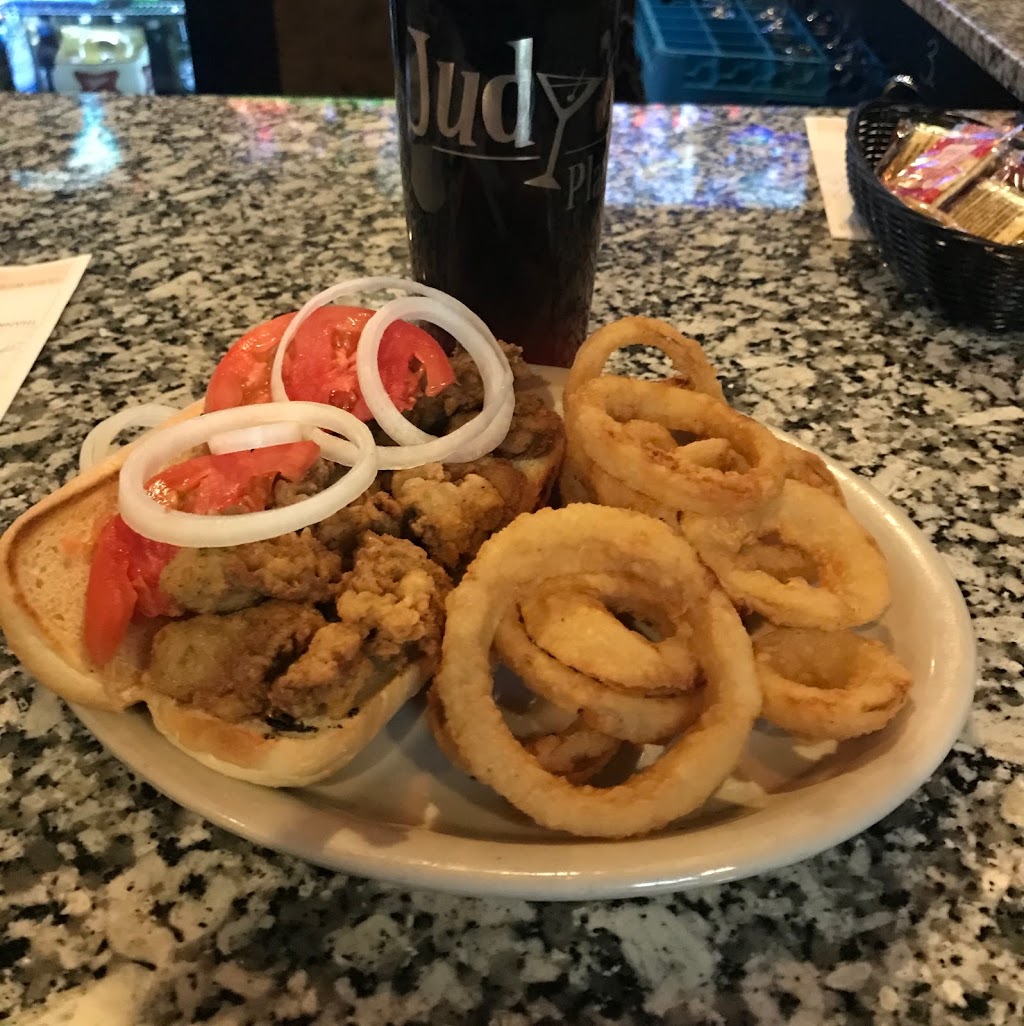 Judys Place | restaurant | 3977 Government Blvd, Mobile, AL 36693, USA | 2516654547 OR +1 251-665-4547