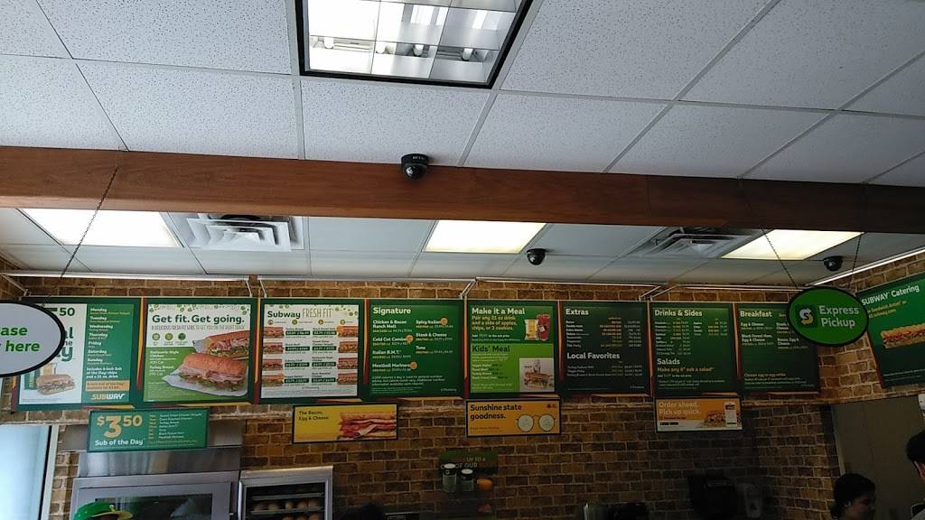 Subway | meal takeaway | 1741 NW 20th St, Miami, FL 33142, USA | 3055450087 OR +1 305-545-0087
