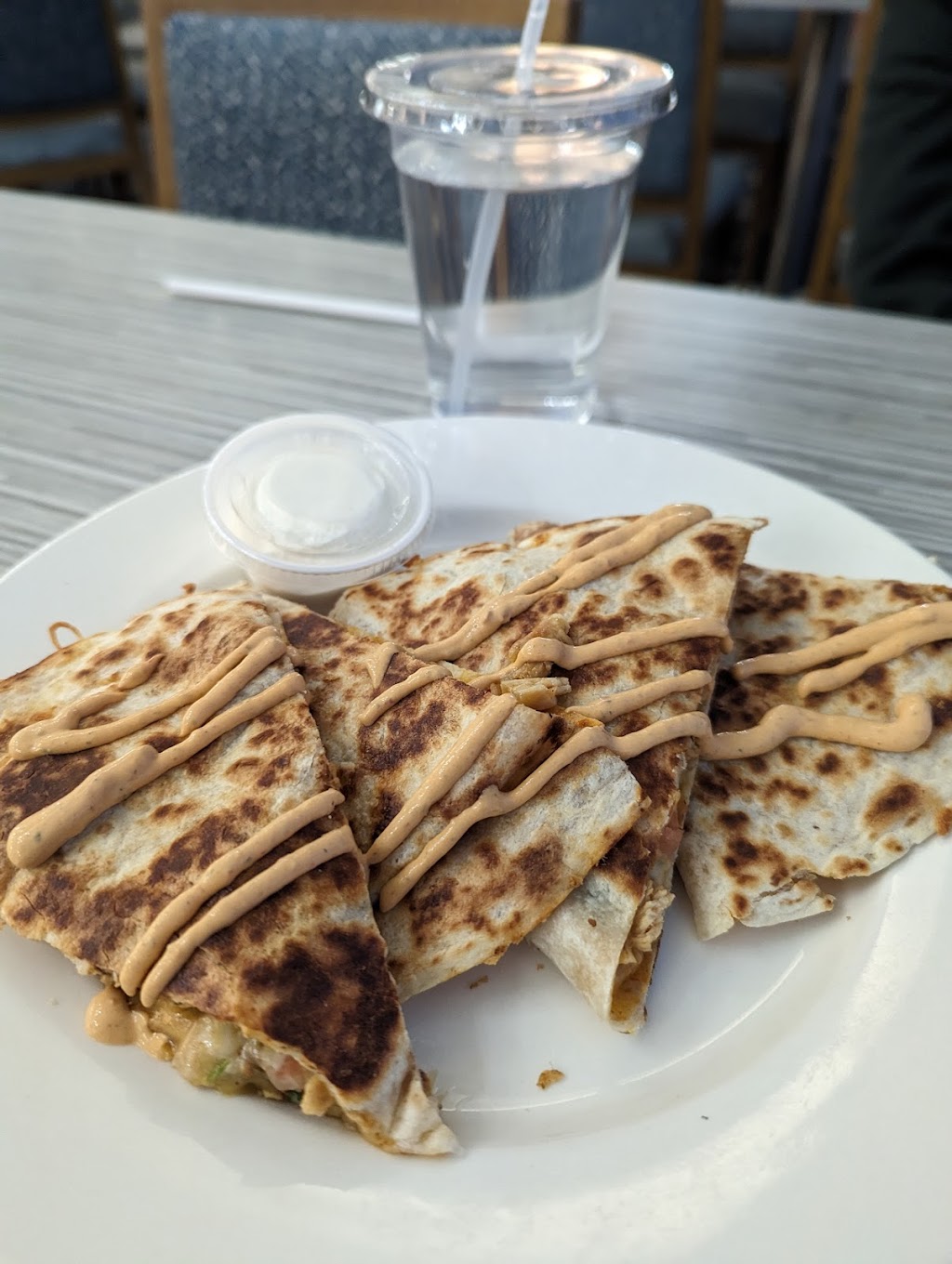 Coconut Charlies Pool Bar & Grill | restaurant | 520 N Ocean Blvd, Myrtle Beach, SC 29577, USA | 8438484700 OR +1 843-848-4700