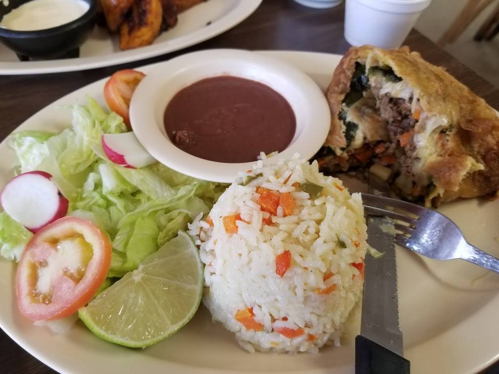 La Pupusa Loca | restaurant | 10112 Hammerly Blvd, Houston, TX 77080, USA | 7137220044 OR +1 713-722-0044