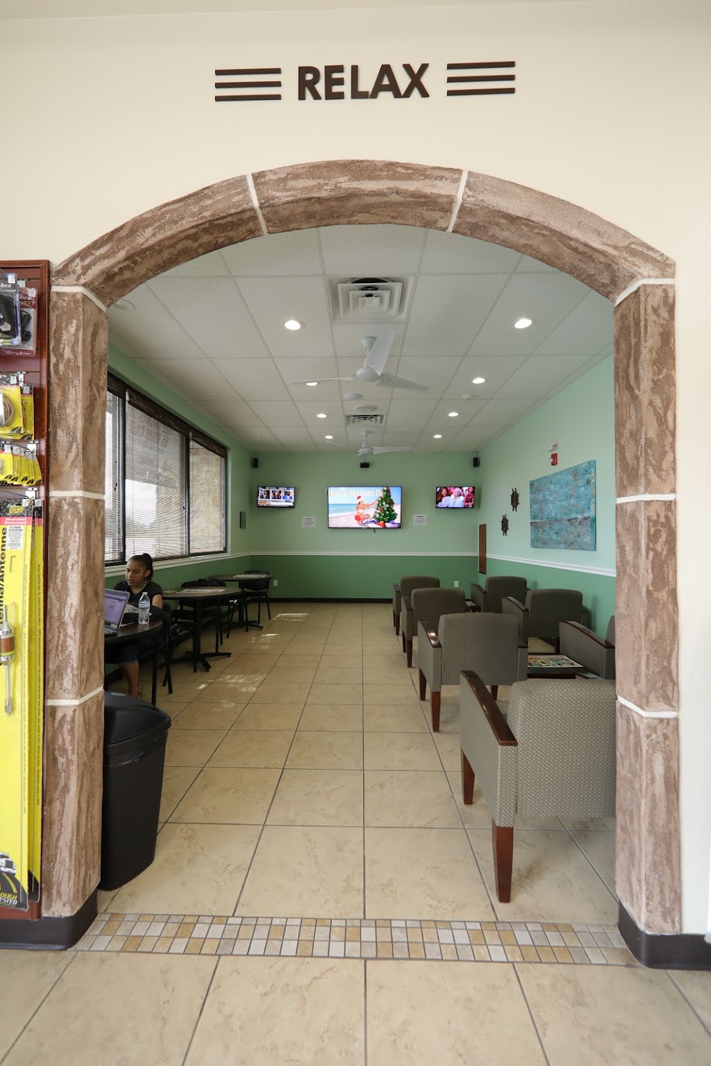 24 Diner | restaurant | 720 victoria hwy, Refugio, TX 78377, USA | 3615269211 OR +1 361-526-9211