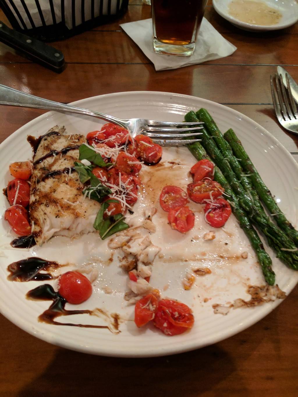 Carrabbas Italian Grill | restaurant | 5250 Carlisle Pike, Mechanicsburg, PA 17050, USA | 7177959200 OR +1 717-795-9200