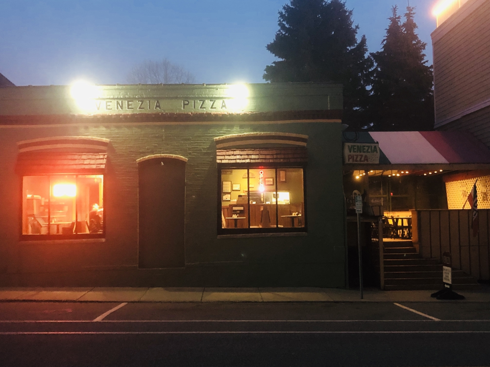 Venezia Pizza Restaurant | restaurant | 306 Kalamazoo St, South Haven, MI 49090, USA | 2696378505 OR +1 269-637-8505