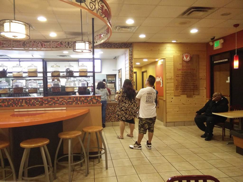 Popeyes Louisiana Kitchen | restaurant | 1325 Hamner Ave, Norco, CA 92860, USA | 9512730600 OR +1 951-273-0600