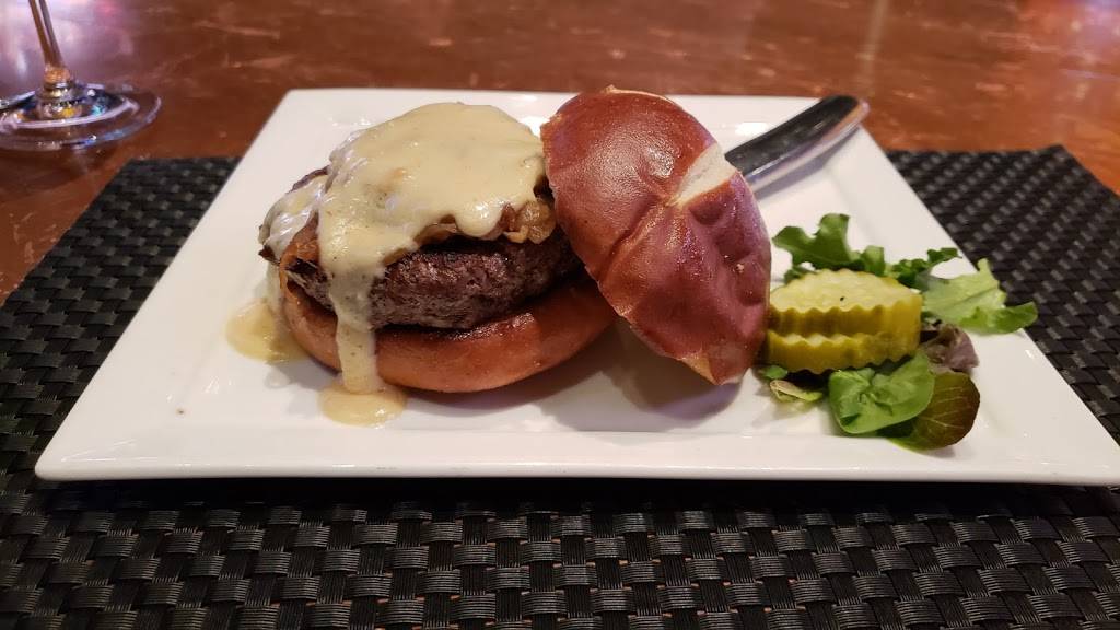 Republic Gastropub | restaurant | 5830 N Classen Blvd, Oklahoma City, OK 73118, USA | 4052864577 OR +1 405-286-4577