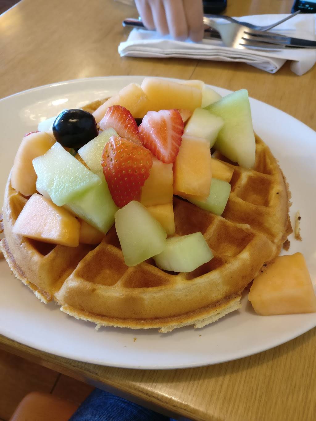 Sunset Grill | restaurant | 1359 Wilson Rd N, Oshawa, ON L1K 2Z5, Canada | 9057218200 OR +1 905-721-8200