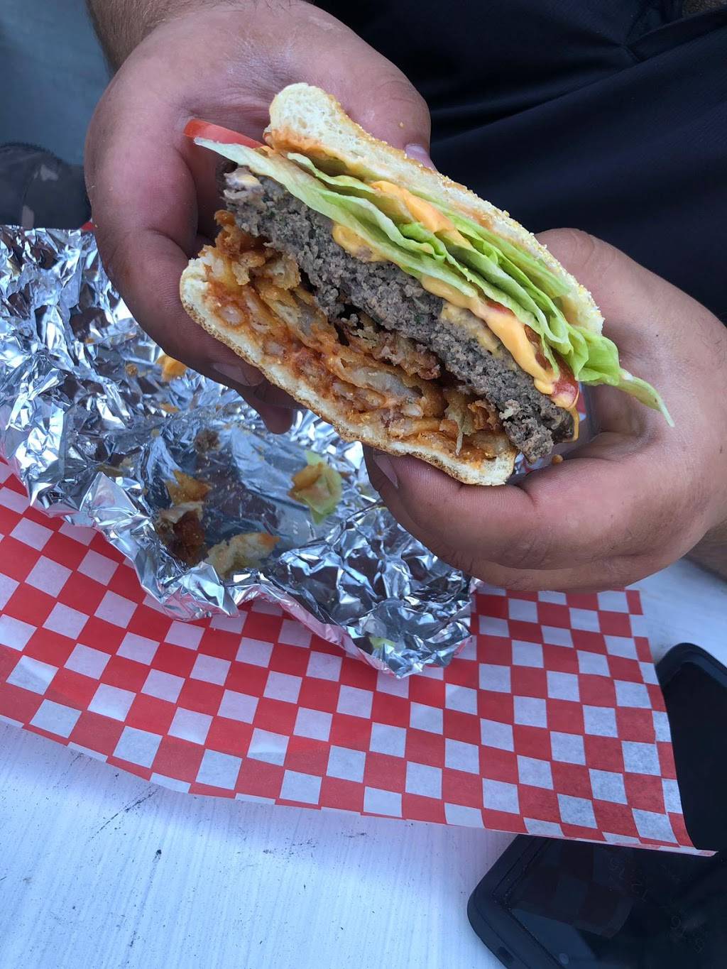 MunCheese Pizza & Subs | restaurant | 1489 Merivale Rd Unit B, Nepean, ON K2E 5P3, Canada | 6137232323 OR +1 613-723-2323