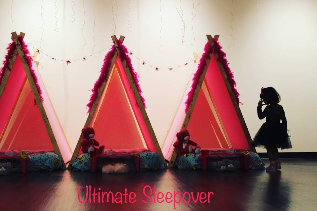 The Backdrop Events Venue | restaurant | 3701 Outlet Center Drive Suite 60, Sealy, TX 77474, USA | 2815207221 OR +1 281-520-7221