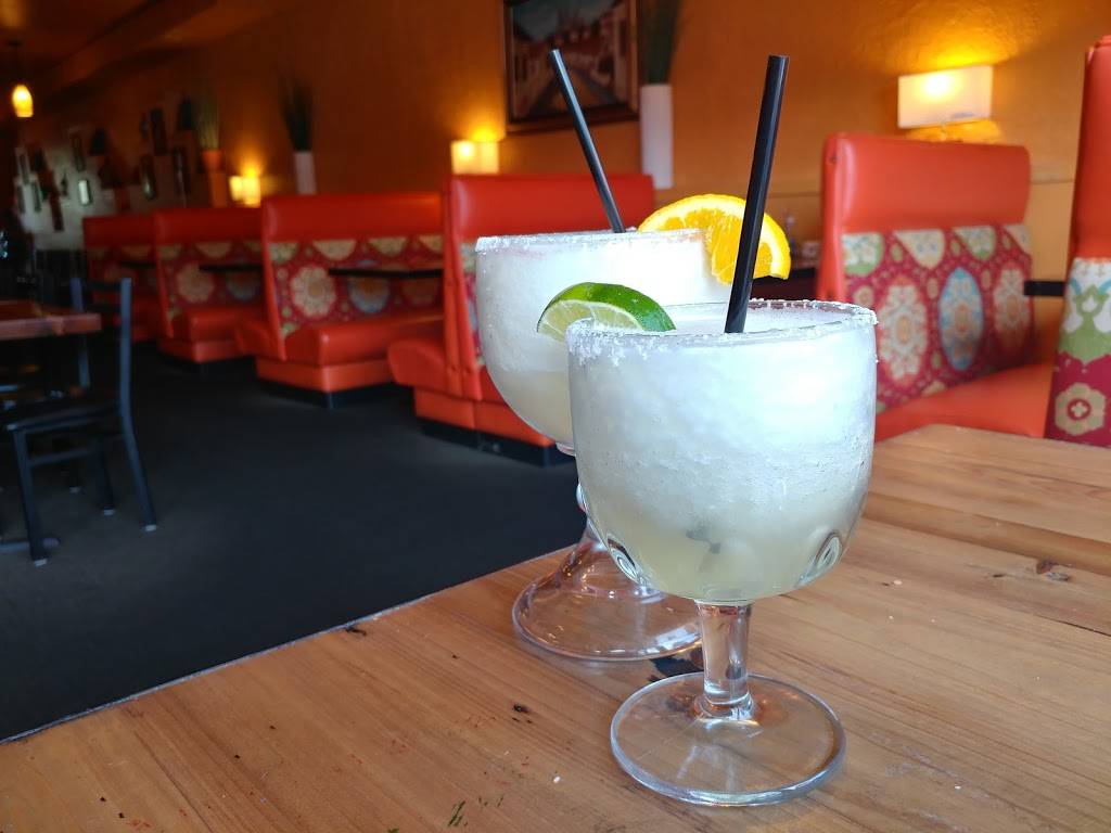 Gallo De Oro Mexican Restaurant | restaurant | 10015 Main St, Bothell, WA 98011, USA | 4254879554 OR +1 425-487-9554