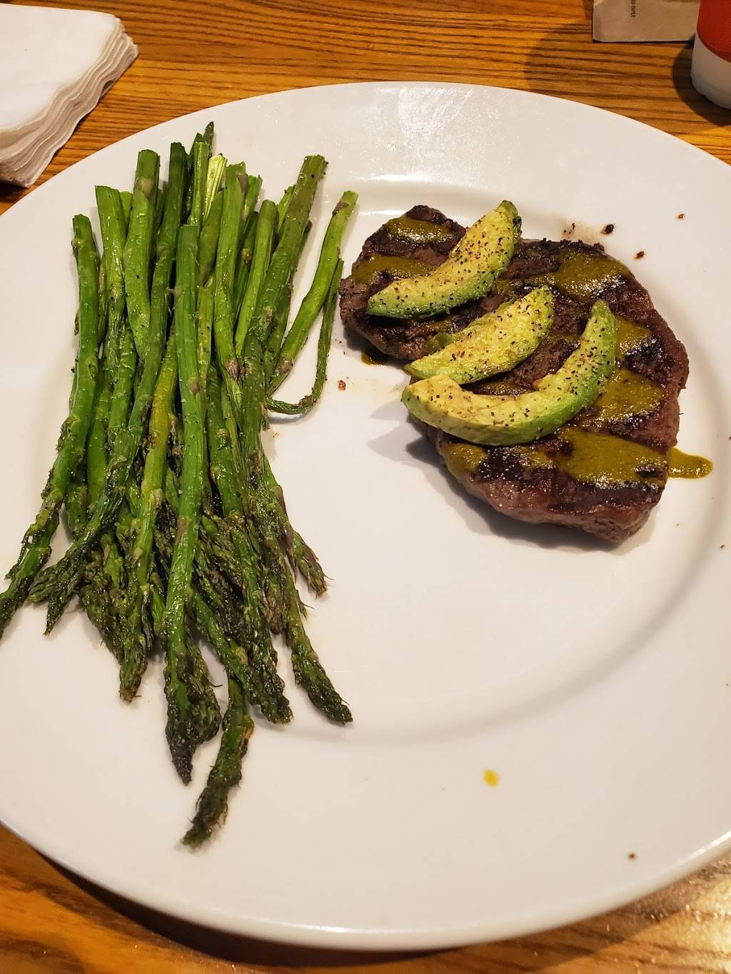 Chilis Grill & Bar | restaurant | 1760 NE Pine Island Rd, Cape Coral, FL 33909, USA | 2392428724 OR +1 239-242-8724