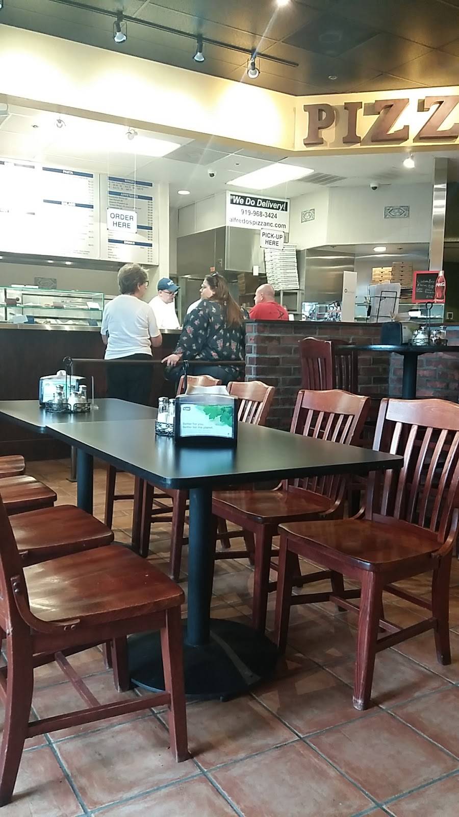 Alfredos Pizza Villa | restaurant | 201 S Estes Dr, Chapel Hill, NC 27514, USA | 9199683424 OR +1 919-968-3424