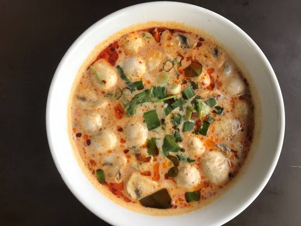 Sawadee Thai Cuisine | restaurant | 271 S 7th Ave #31, Sequim, WA 98382, USA | 3606838188 OR +1 360-683-8188