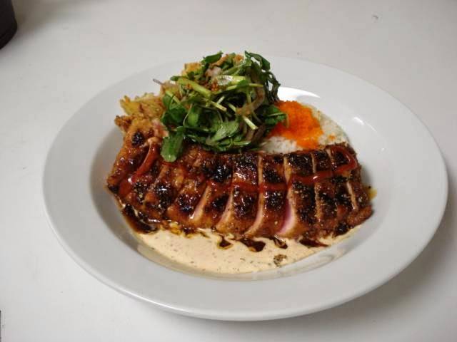 Golden Rolls | restaurant | 790 S Eastwood Dr, Woodstock, IL 60098, USA | 8153085099 OR +1 815-308-5099