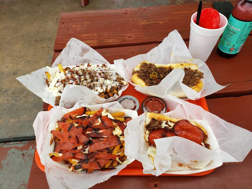 Phillys Phamous Cheesesteaks | restaurant | 2301 San Pedro Ave, San Antonio, TX 78212, USA | 2106218908 OR +1 210-621-8908