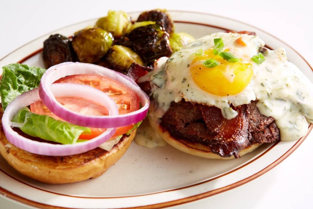 Dizs Cafe | restaurant | 860 Elm St, Manchester, NH 03101, USA | 6036062532 OR +1 603-606-2532