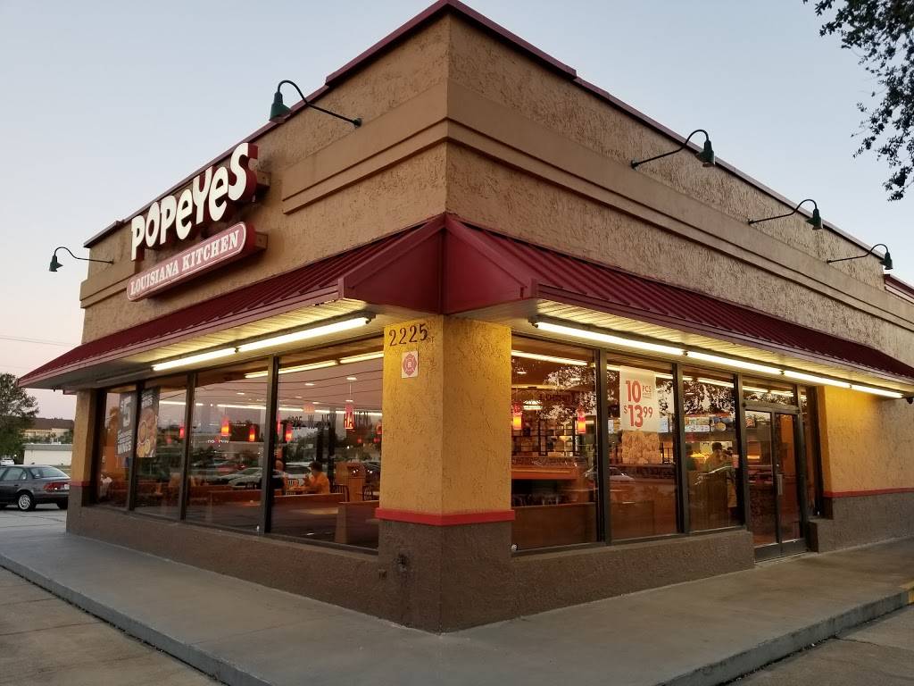 Popeyes Louisiana Kitchen | restaurant | 2225 W New Haven Ave, Melbourne, FL 32904, USA | 3217681776 OR +1 321-768-1776