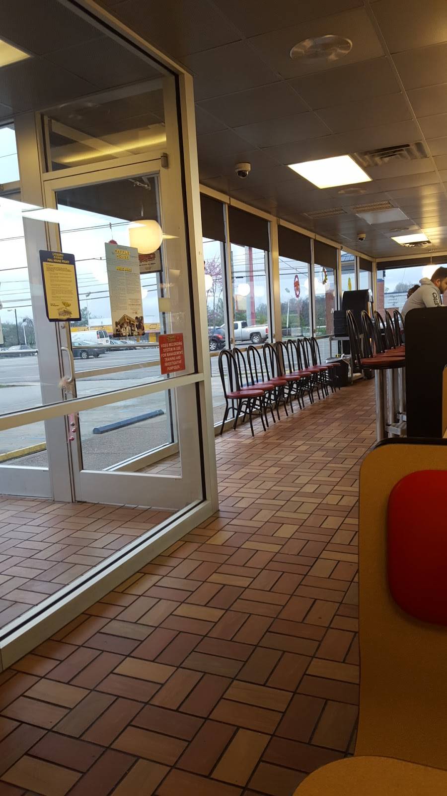 Waffle House | meal takeaway | 4021 Nolensville Pike, Nashville, TN 37211, USA | 6153319009 OR +1 615-331-9009