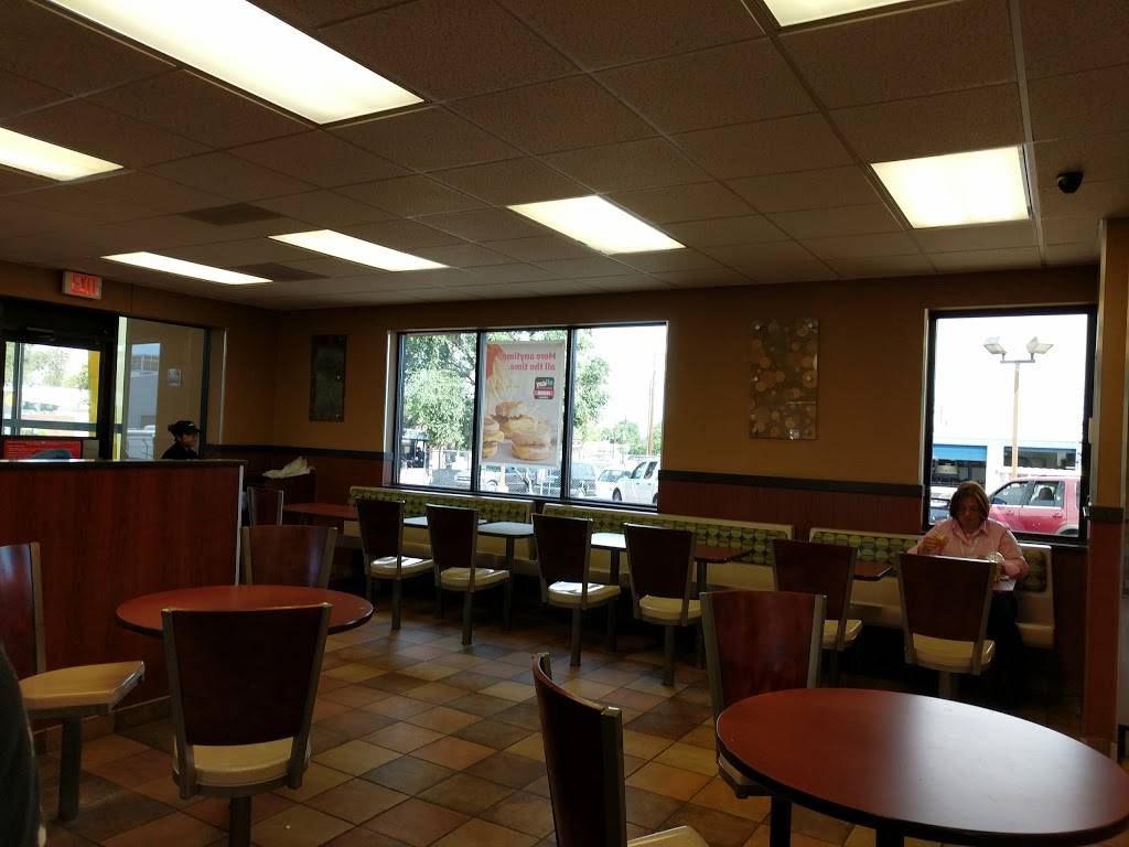 McDonalds | cafe | 5001 Gibson Blvd SE, Albuquerque, NM 87108, USA | 5052560450 OR +1 505-256-0450